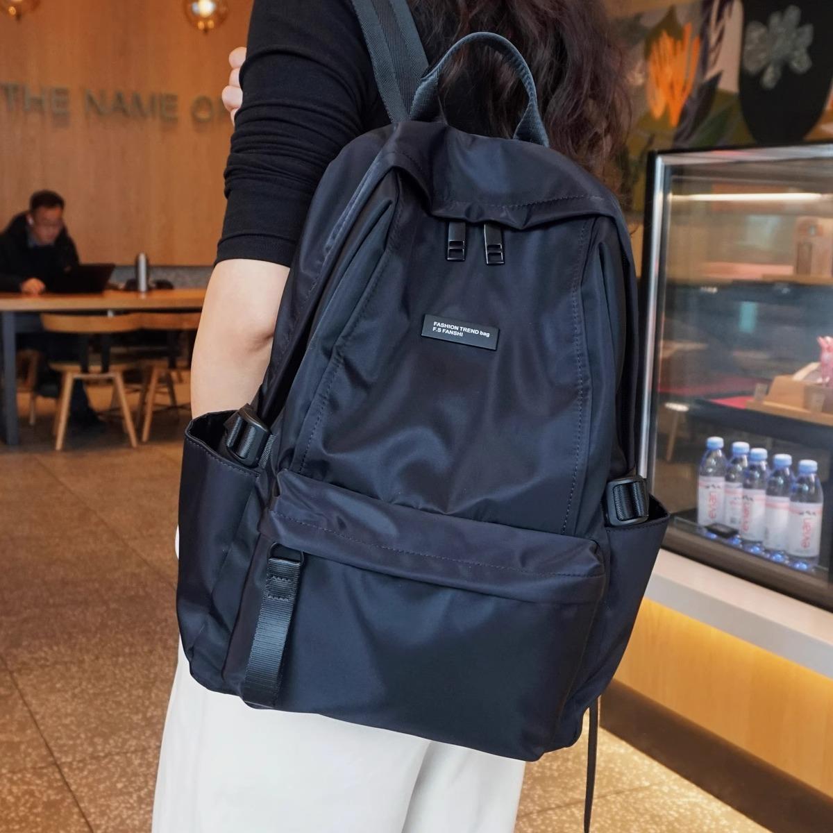 代购2025新款潮时尚大容量轻便牛津布旅行百搭休闲防水背包宠物包