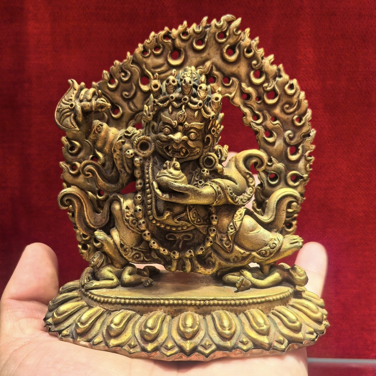 黑袍金刚/玛哈嘎拉/噶举/二臂大黑天臂12cm 尼泊尔鎏金佛堂摆件