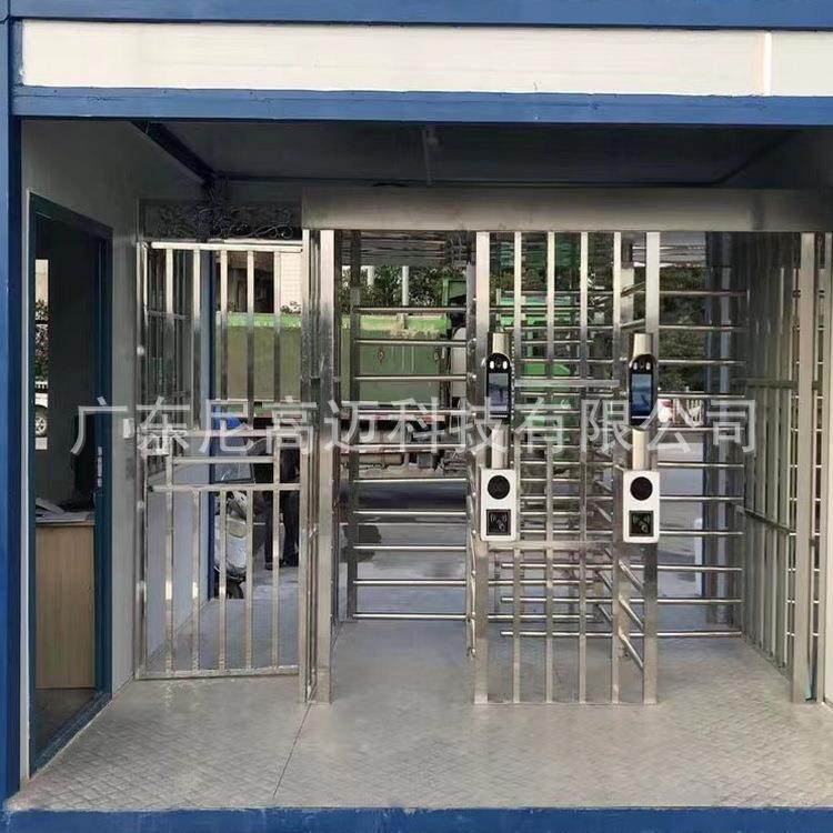 中山建筑工地人脸识别全高旋转门禁考勤通道双门90度十字栅栏转闸