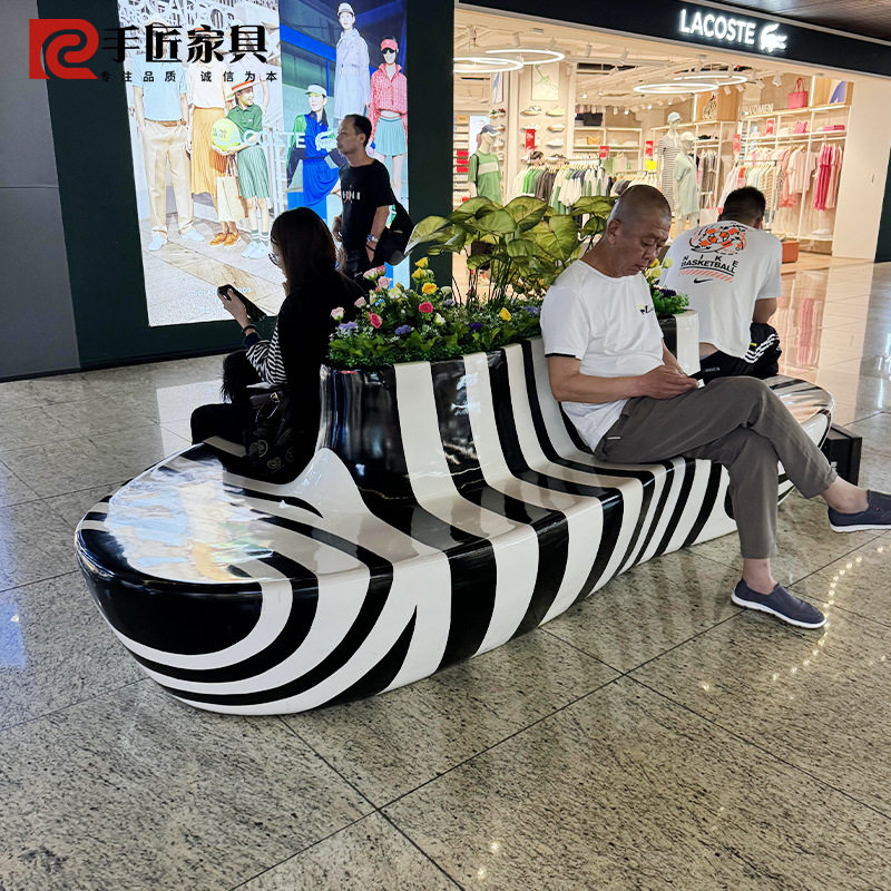 玻璃钢花盆座椅手绘爱心椅购物中心公共空间摆放家具商场等候椅