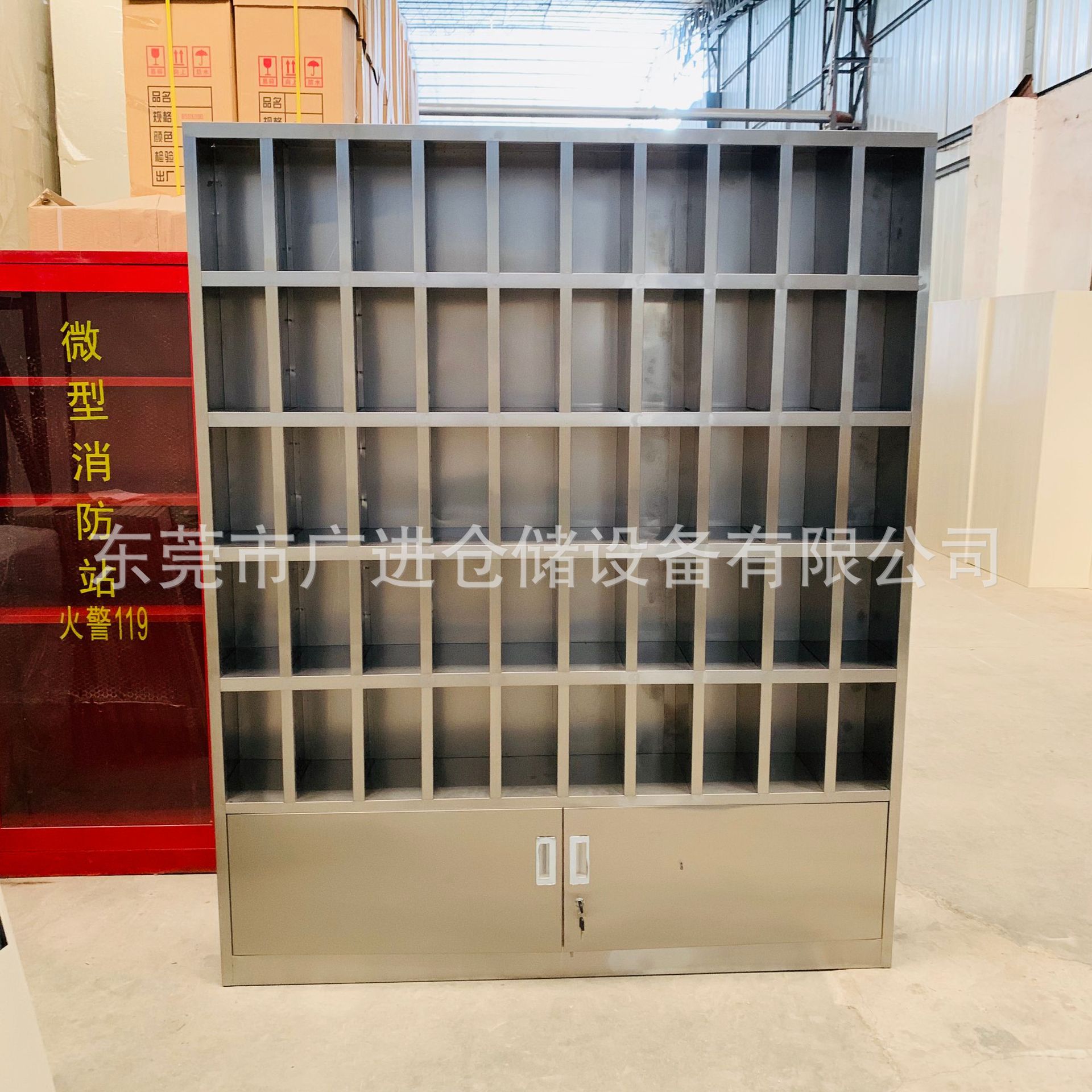 员工不锈钢茶水柜 车间茶水间放水杯架子 多格不锈钢水杯柜现货