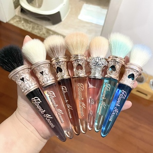 屈臣氏甄选花知晓腮红点彩刷天鹅芭蕾月光人鱼水晶羊毛柔软均匀取