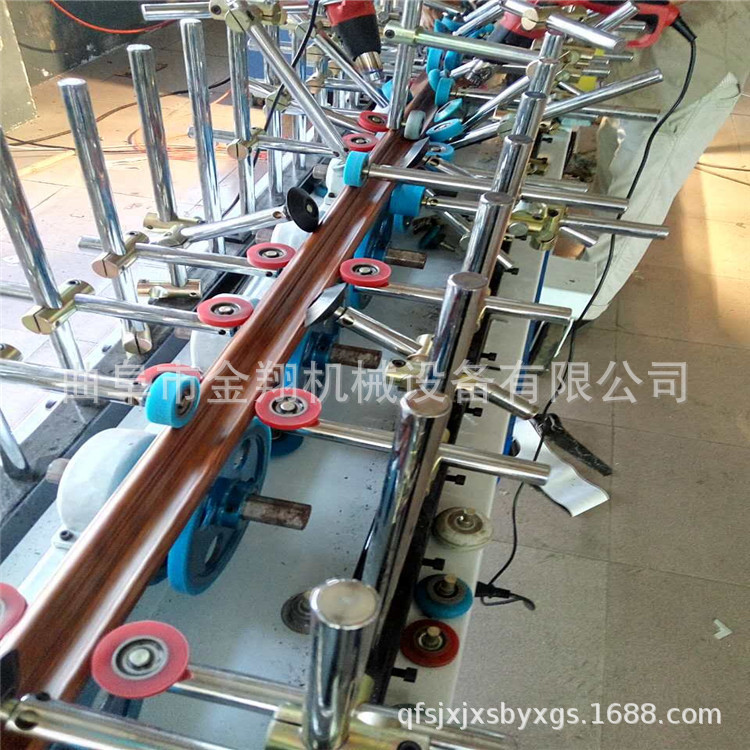 石塑板冷胶包覆机数显涂胶量可调