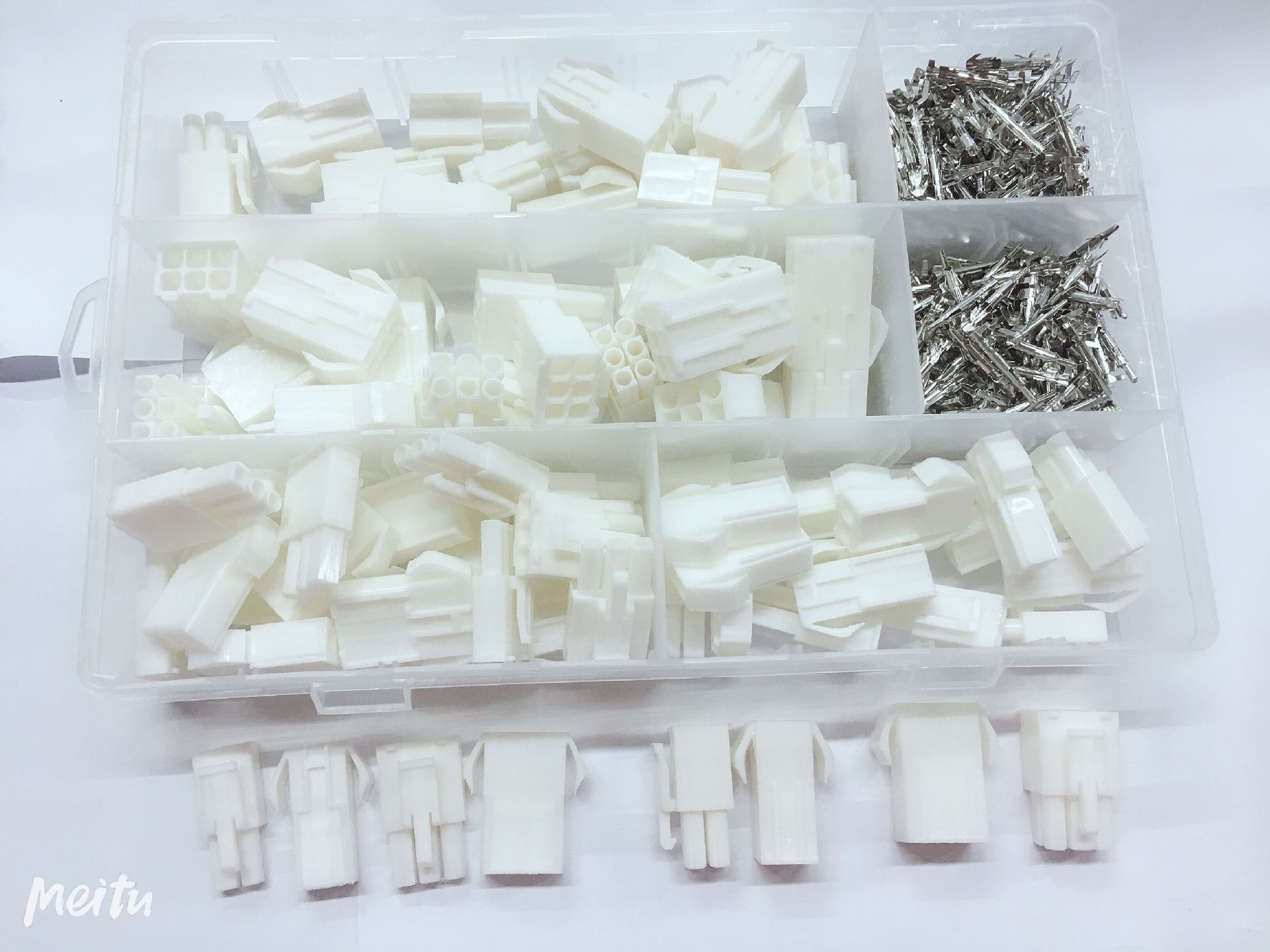 汽车接插件插头4.5mm连接器2P3P4P6P孔芯公母对接插头