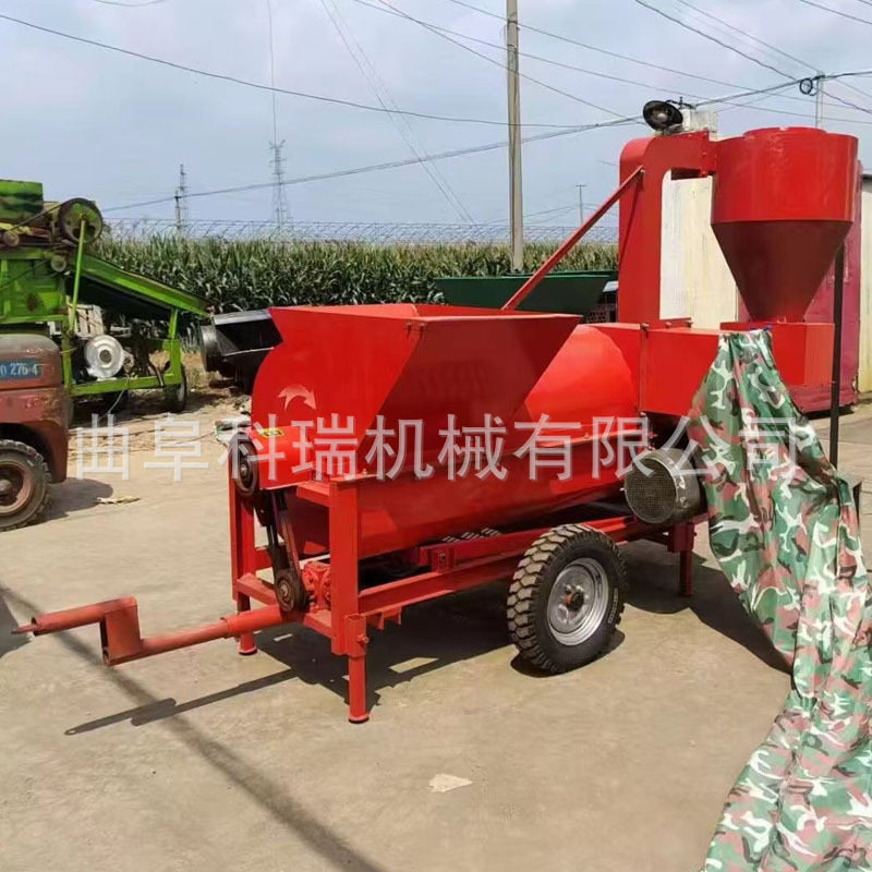 科瑞新型花生秧除膜粉碎机