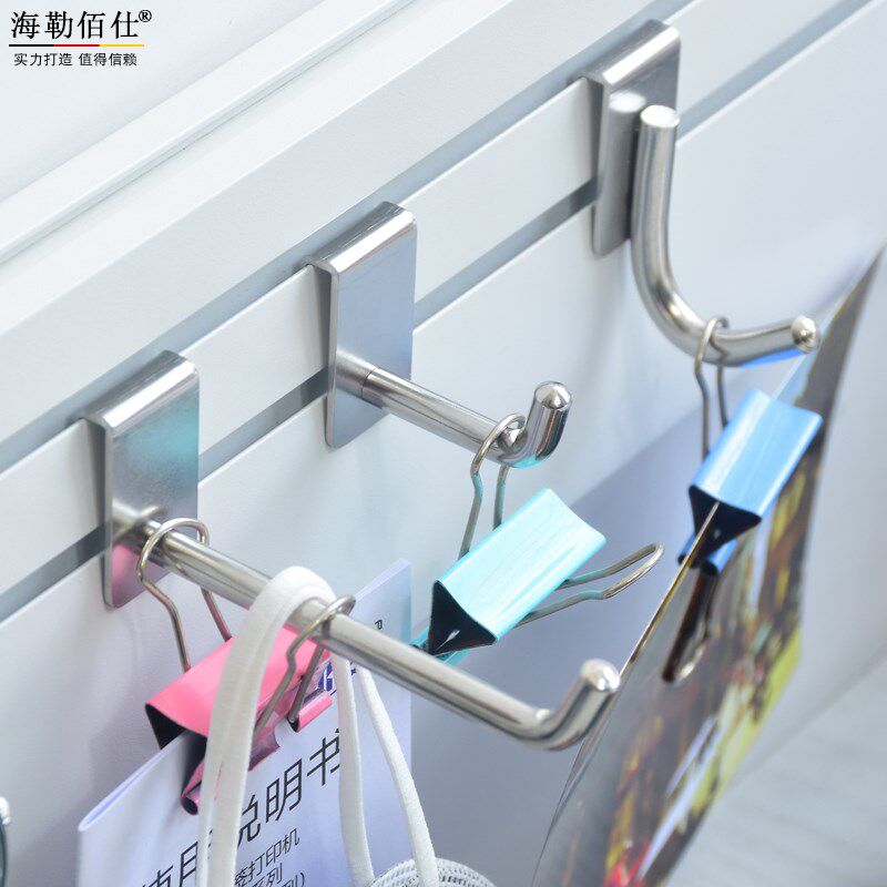 办公室工位挂钩办公桌隔板神器桌槽板屏风卡槽Q插缝衣架文件收纳