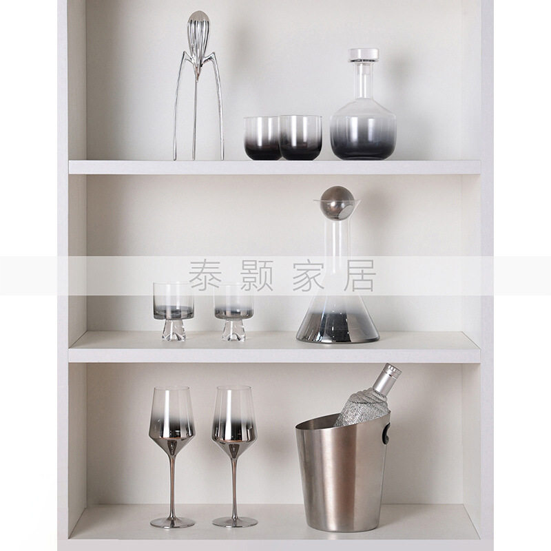 现代简约酒柜装饰摆件极简级水吧样板间酒吧酒具酒杯装饰品
