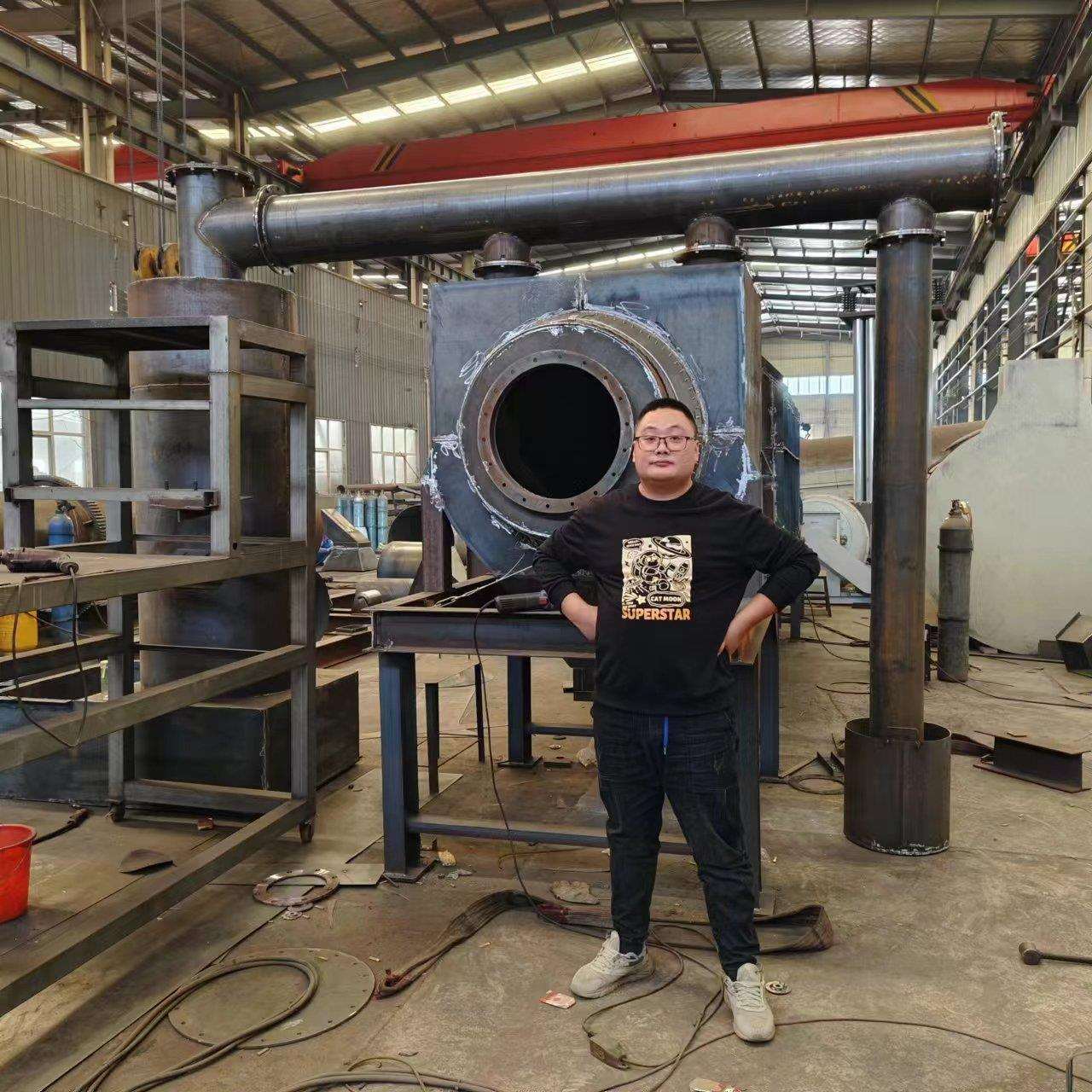 连续式高温炭化炉采用滚筒设计热解碳化易拉罐除漆油漆热解