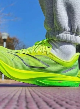 飞电5C碳板跑步鞋男儿童超轻竞速夏季透气摩擦有声学生田径运动鞋