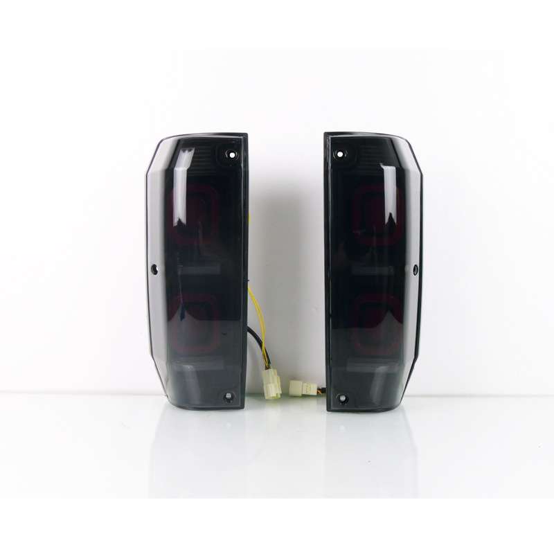 84-24年陆地巡洋舰款LC71 LC76 LC78 LC79尾灯改装行车刹车转向