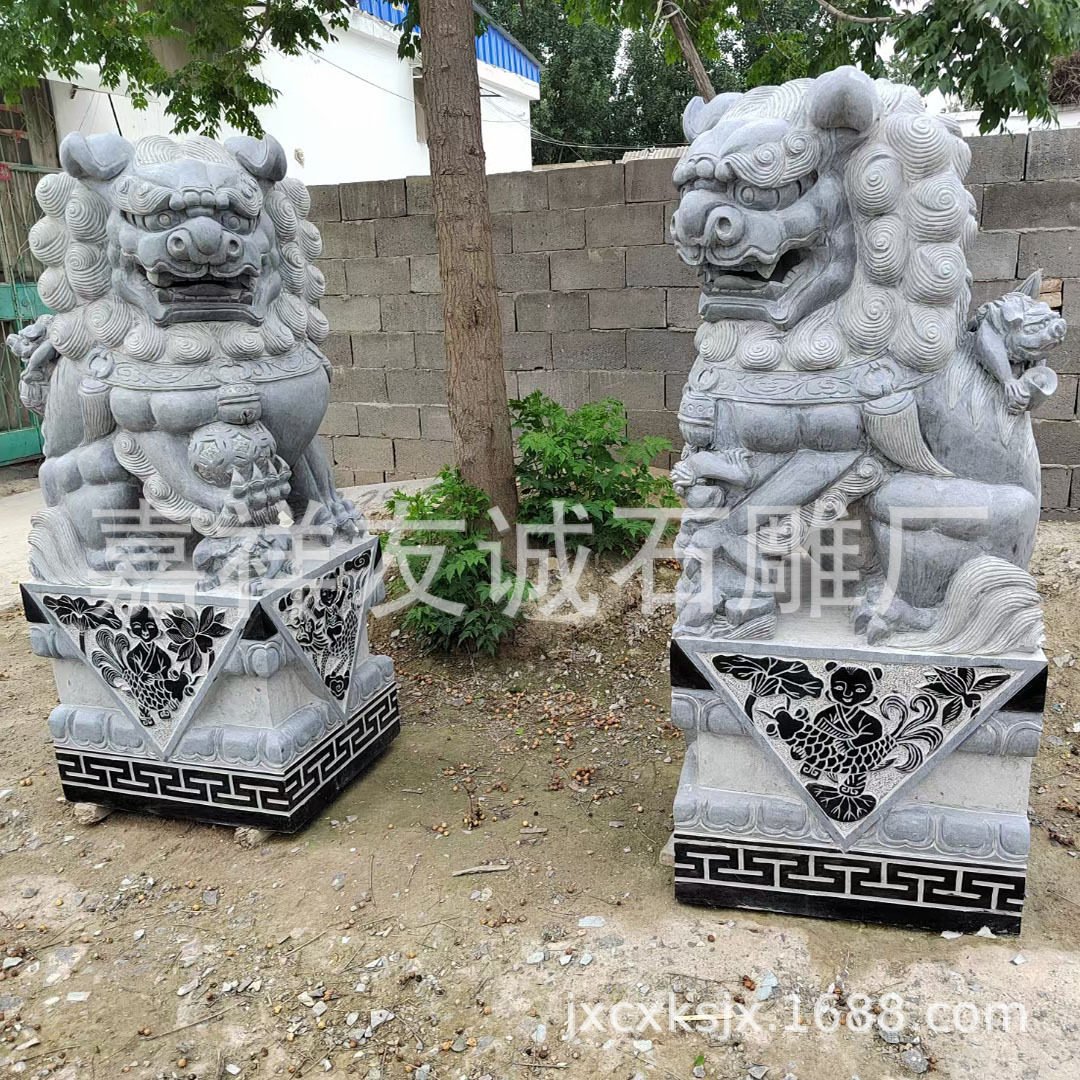 别墅庭院石雕狮子青石母子狮摆件吉祥纳福园林景观装饰厂家直供
