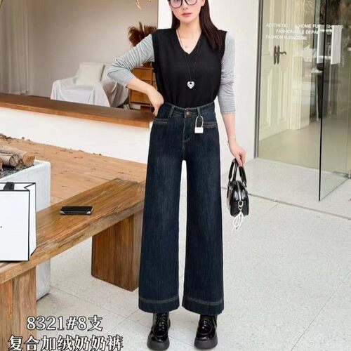 秋冬复古窄版直筒牛仔裤女2025新款时尚加绒设计感小个子阔腿裤子