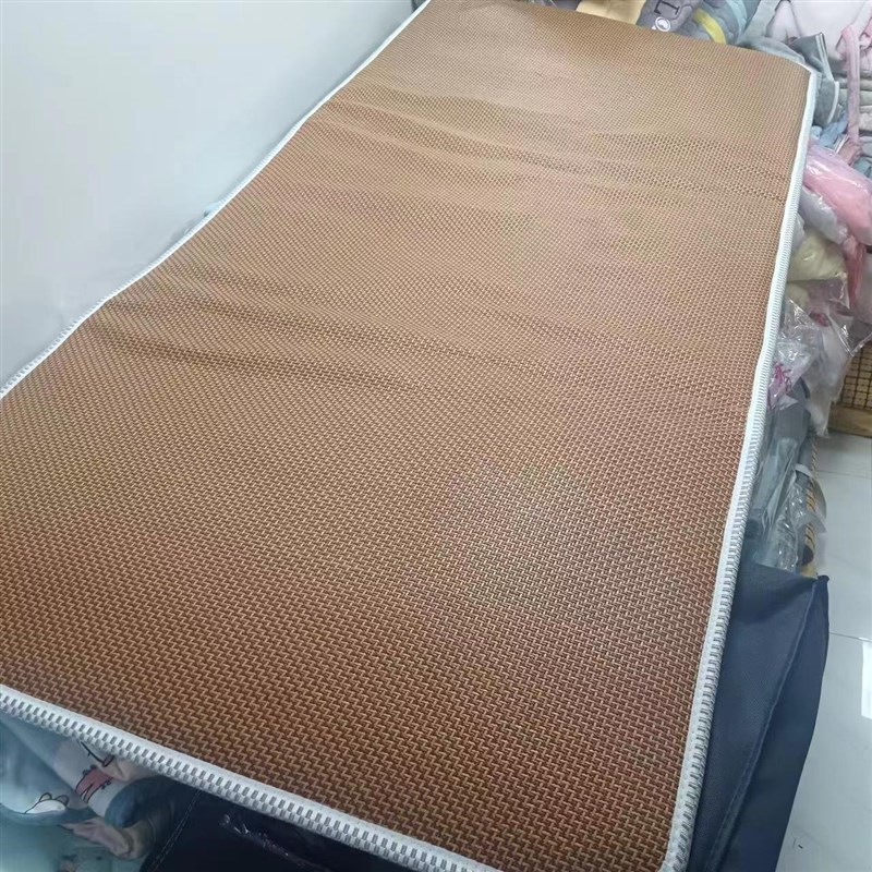 优质双面学生御藤海绵加厚床垫冬夏冷暖两用折叠宿舍家庭酒店团购