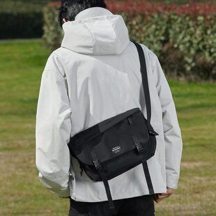 斜挎包横款挎包休闲斜肩包背包男款单肩包挎肩包男大容量斜跨小包