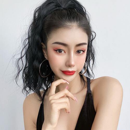 高马尾假发女发尾卷发抓夹式马尾超轻短款蓬松玉米烫辫子假发马尾
