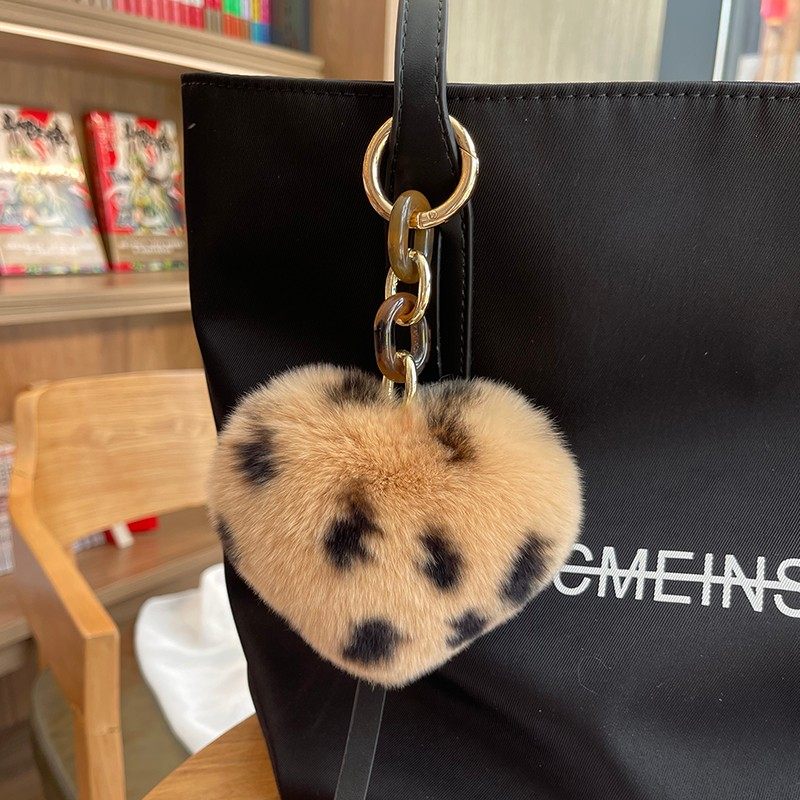 獭兔毛爱心毛球汽车钥匙扣心型包包挂件个L性可爱高档毛绒挂饰网,服饰配件/皮带/帽子/围巾,包挂件,淘宝优惠券,粉丝福利购,淘宝优惠卷