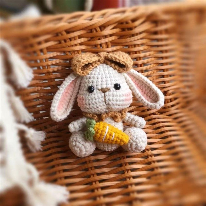 成品复古垂耳兔子毛线手工编织B可爱挂件钥匙扣包挂情侣礼物,服饰配件/皮带/帽子/围巾,DIY编织材料包,淘宝优惠券,粉丝福利购,淘宝优惠卷