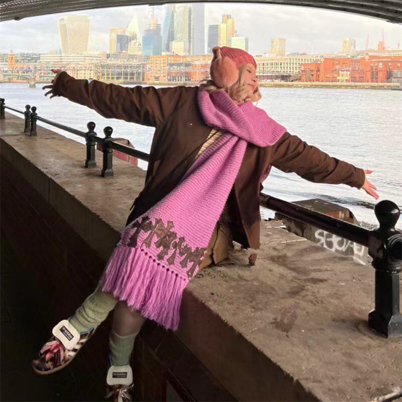 十字架拼皮超飒款长款情侣围巾女秋冬新款高级感流苏经典披肩围脖