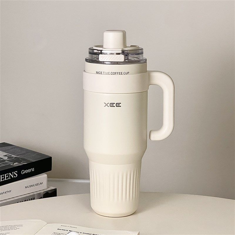 女生简约风大号大容量带手柄水杯子男巨无霸办公室桌面吸管保温杯,餐饮具,保冷/保温杯,淘宝优惠券,粉丝福利购,淘宝优惠卷