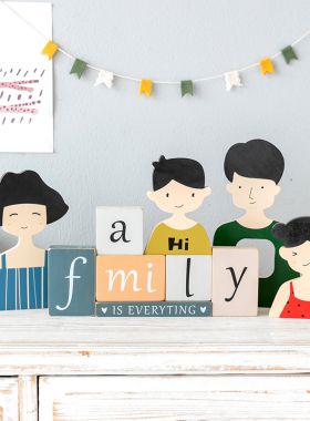 阿楹 客厅墙置物架全家福摆件 一家人四口三口装饰品幸福感小物件