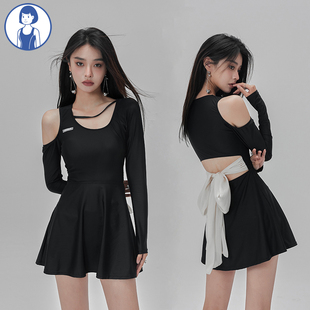 日系可爱少f女甜美学生保守黑色遮肉显瘦小胸聚拢温泉分体泳衣女