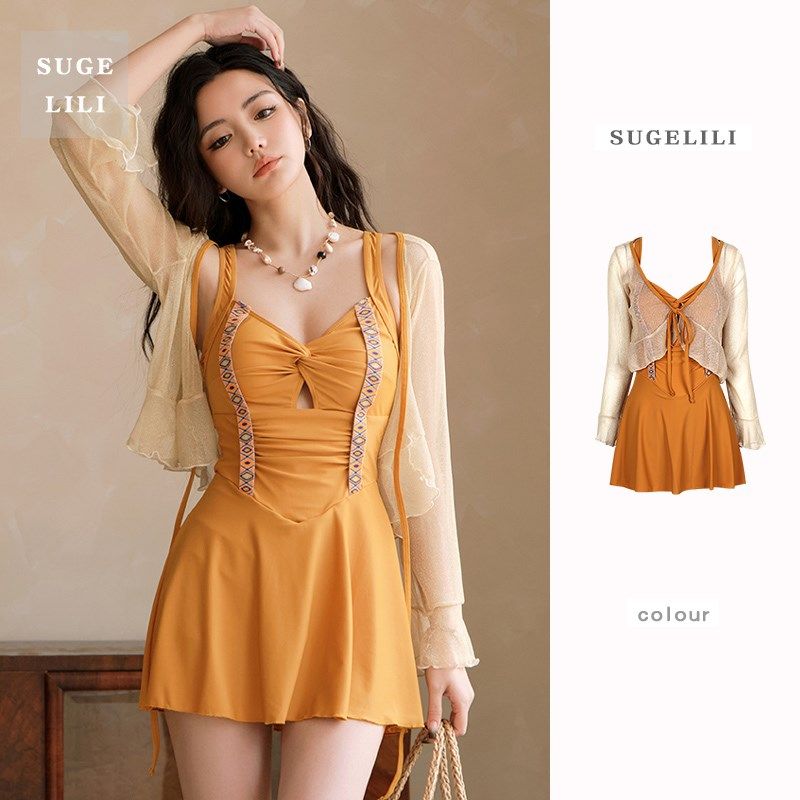 泳衣女带罩衫高级感显瘦连体裙式防晒美背款小众设计高颜值泡温泉