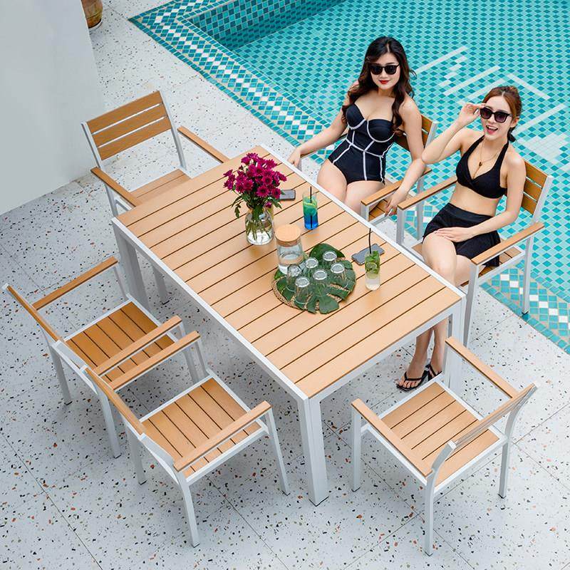 户外桌椅塑木休闲咖啡奶茶桌椅防水防腐庭院露台阳台外摆桌椅简约