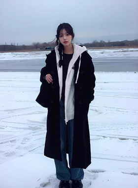 黑色西装毛呢大衣女高级感2024秋冬季新款赫本风加厚正肩呢子外套