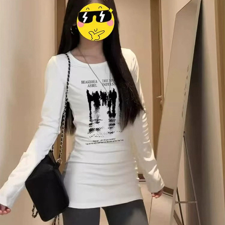 白色圆领绒加厚保暖内搭长袖女t恤春秋中长款修身显瘦上衣打底