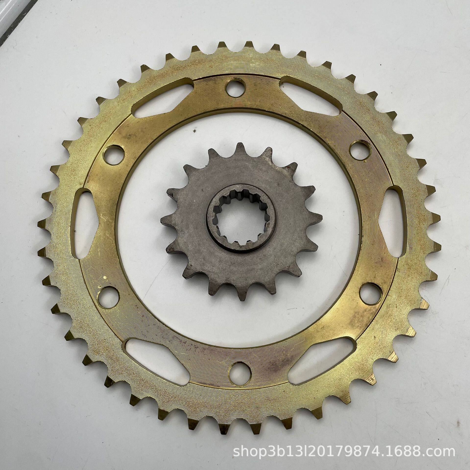 适用本田CBR954CBR929CBR1000RR04-16前后大小齿轮牙盘链轮