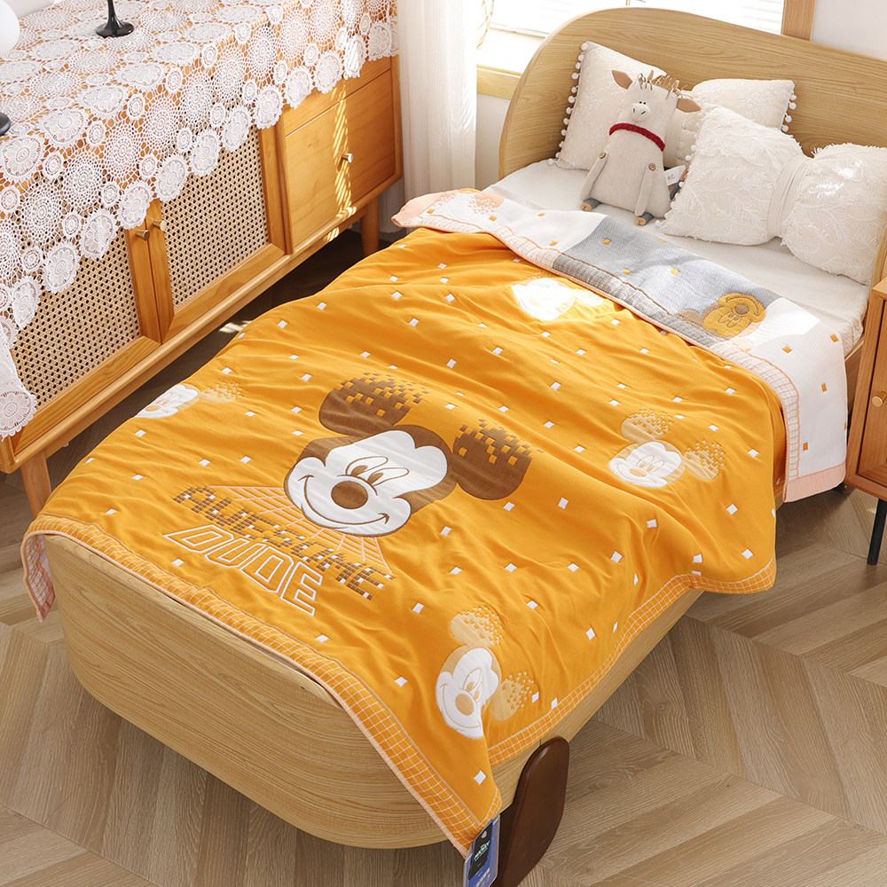 卡通纯棉纱布儿童盖毯新r款单人家用全棉面包被四季用沙发毯毛巾