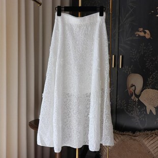 甜美翻倍 精致花朵钉珠财阀千金风半高领泡泡薄款短袖针织上衣