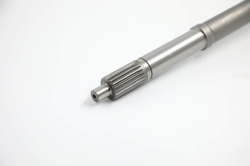 常州东风拖拉机300/304/404/504-16配件动力输出传动齿轮轴  原厂