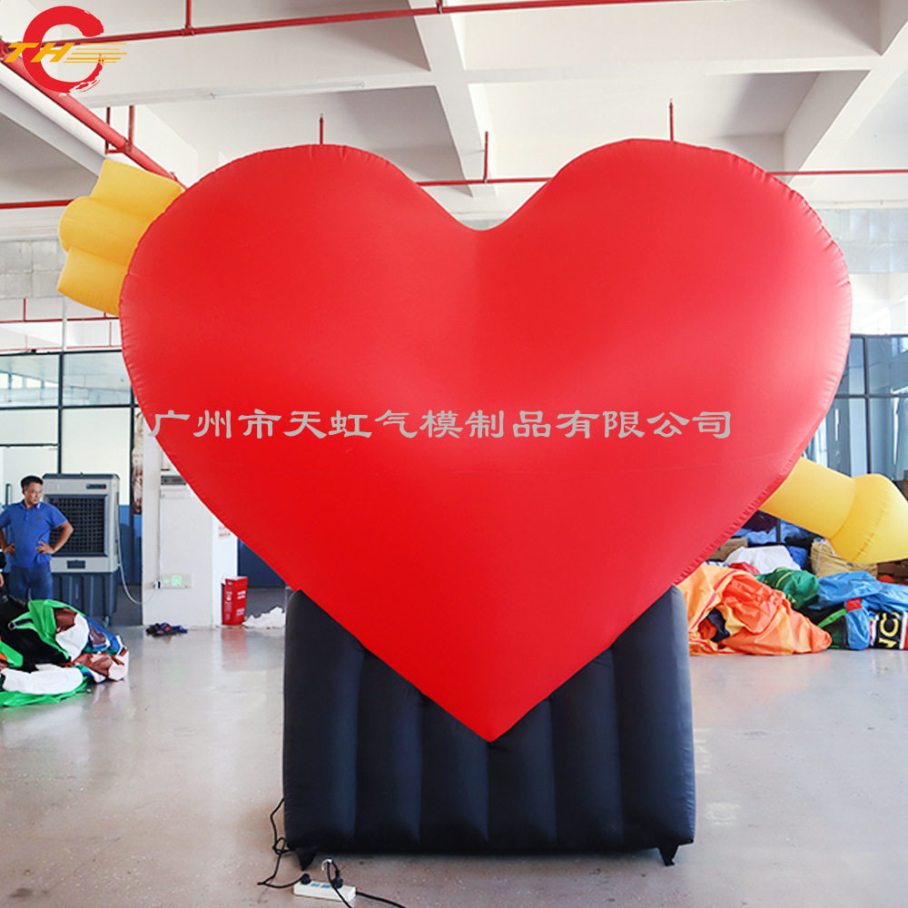 户外大型活动充气爱心气球气模美陈卡通户外露营地打卡拍照爱心