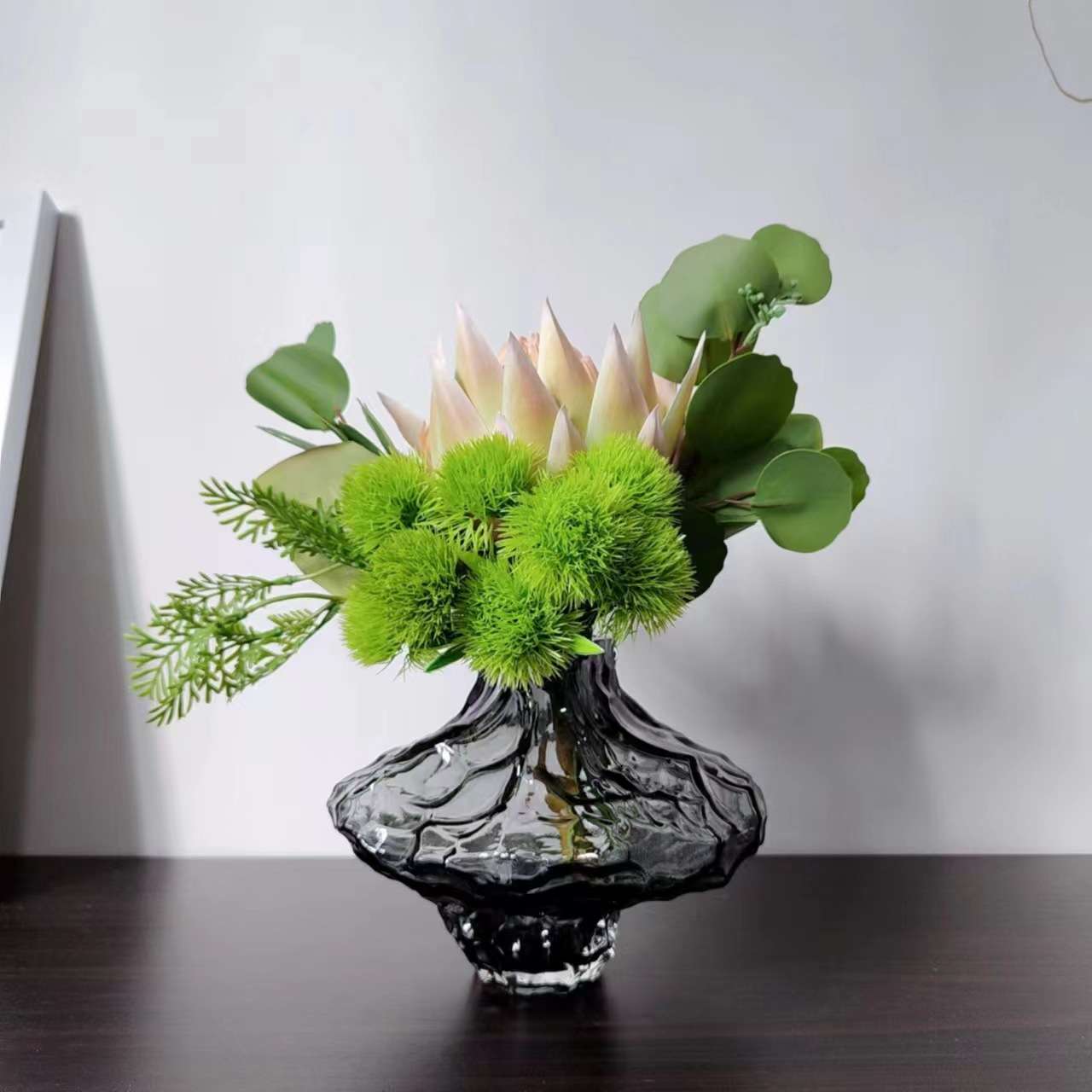 绿色系帝王花束商务洽谈桌花仿真花束餐桌茶几装饰样板