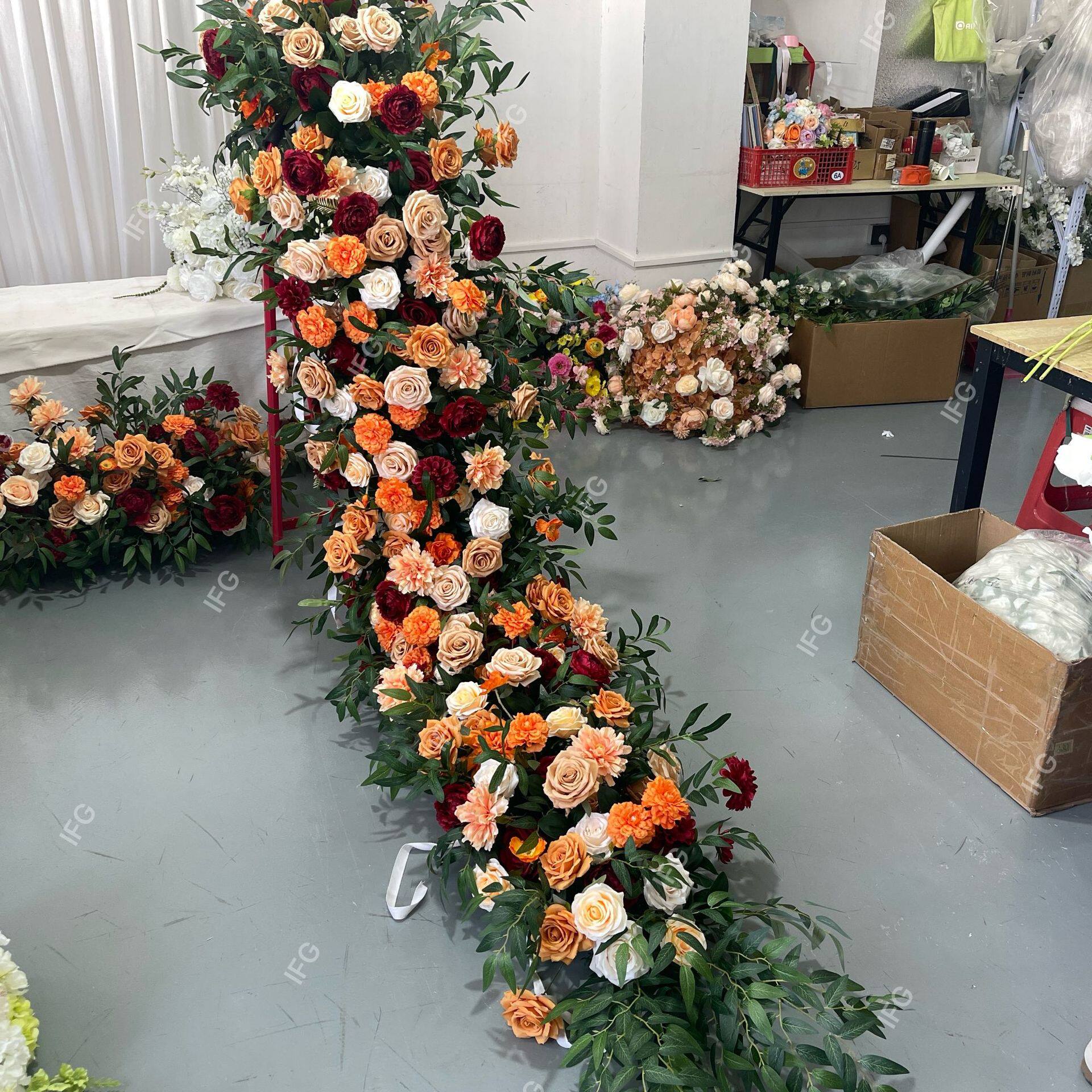 IFG新款婚庆花艺场景布置花架户外草坪婚礼跨境仿真花
