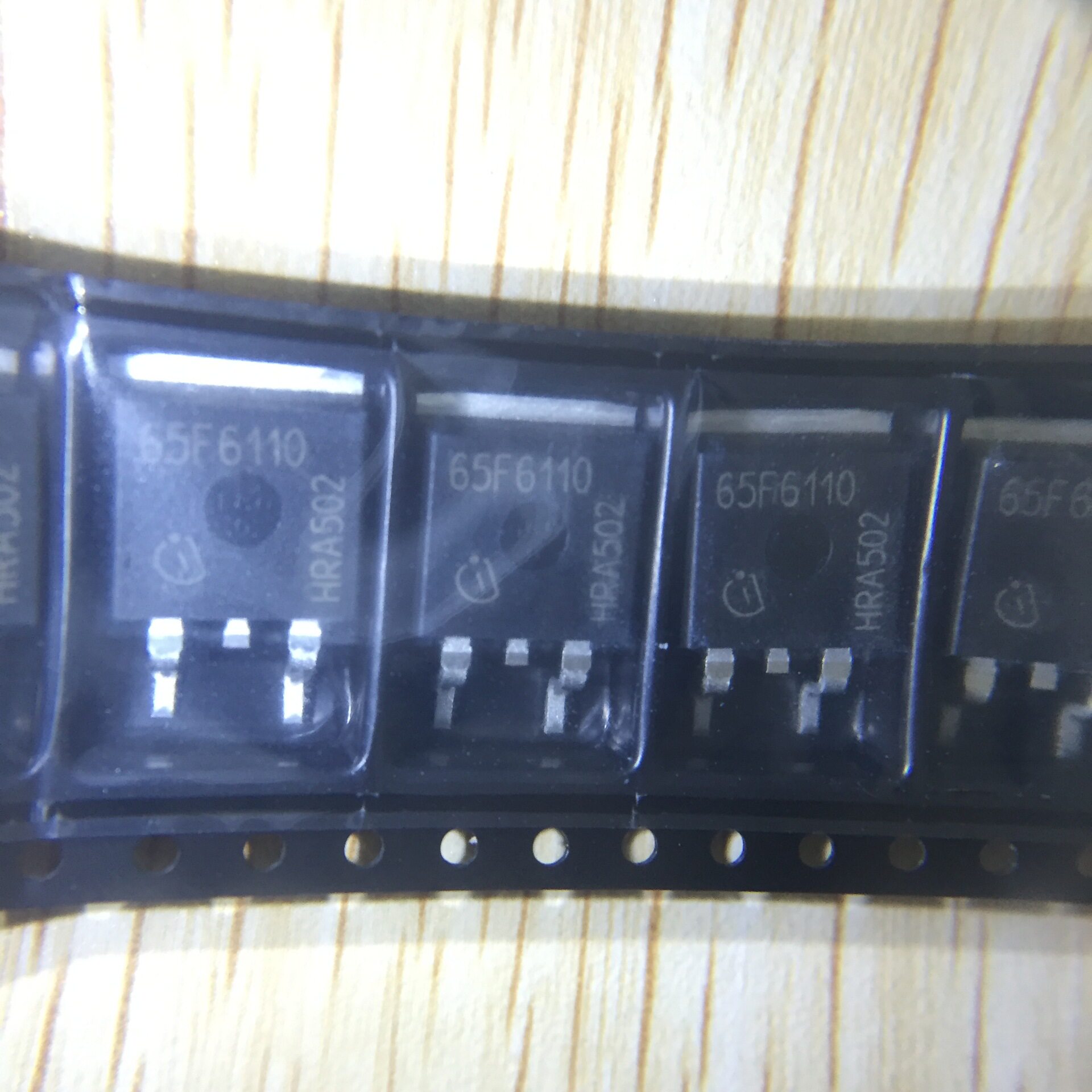 IPB65R110CFD 丝印65F6110 TO-252 MOS场效应管 N沟道 31.2A 700V