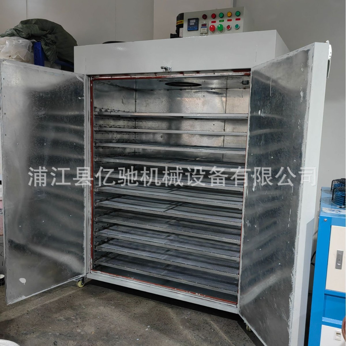 工业千层热风循环恒温干燥箱