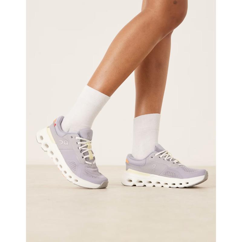 On 女士 运动鞋 Cloudrunner 2 running 紫色训练鞋