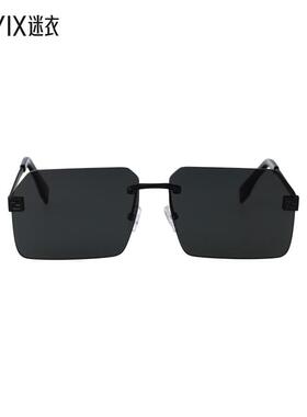 Fendi芬迪 女款FENDI 天蓝色眼镜 迷衣时尚