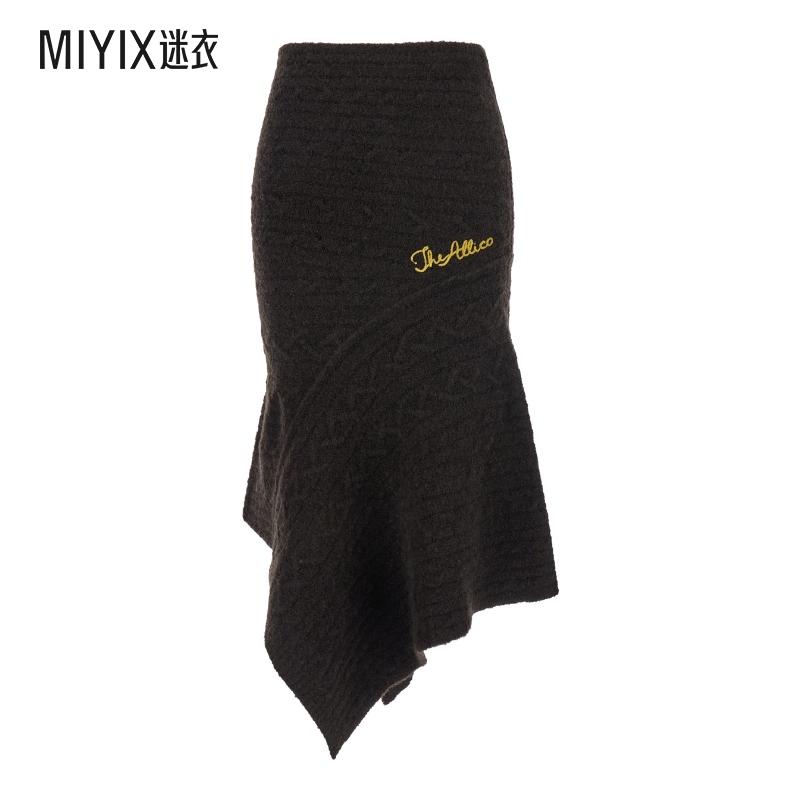 【早秋新品】The Attico 女款麻花扭纹羊毛混纺纱针织中长半身裙