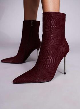 Azalea Wang 女士 短靴 Wang Calean 杜鹃红超细高跟酒红色短靴