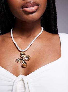 Aldo 女士 项链/吊坠 chicadellicc 白色绳子金色花朵吊坠项链