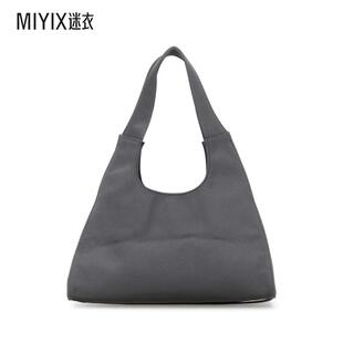 [秋冬新品]Gimaguas 女款Maria 灰色绸缎迷你肩包 迷衣时尚