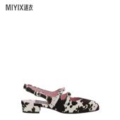 早秋新品 CAREL PECHE25 芭蕾鞋 迷衣时尚