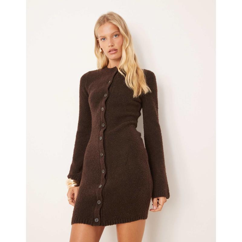 Pretty Lavish 女士 短款连衣裙 珠皮呢针织迷你棕色连衣裙