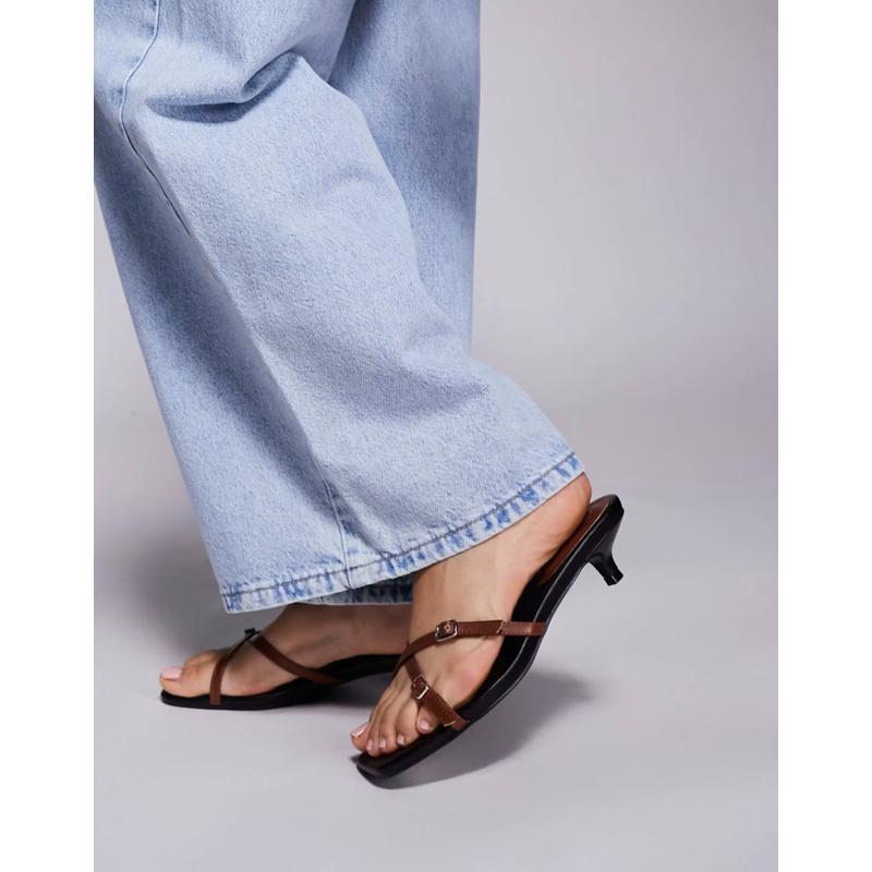 Public Desire 女士 凉鞋 Cindita 宽版直入式小跟凉鞋(黑色)