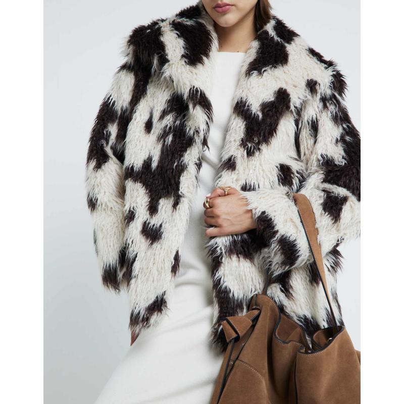 River Island 女士 大衣 “” cow 印花人造皮草大衣(奶油色)