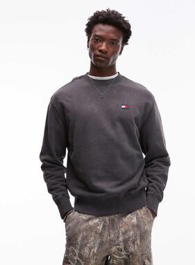 Tommy Hilfiger 男士 卫衣 Tommy Jeans badge 水洗黑色卫衣