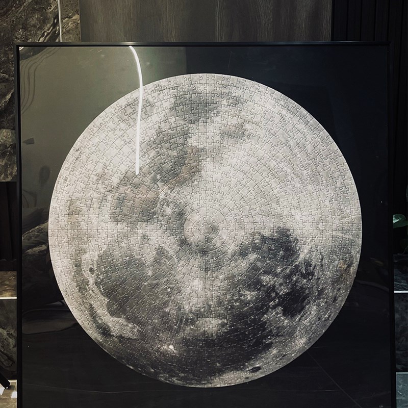 月球拼图1000片成年高难度创意男女礼物益智铝合金月亮相框装裱框